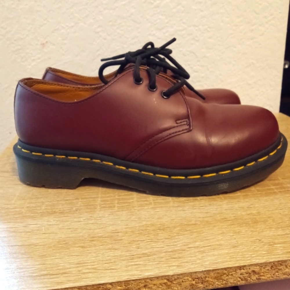 Dr.Martens burgundy Oxford